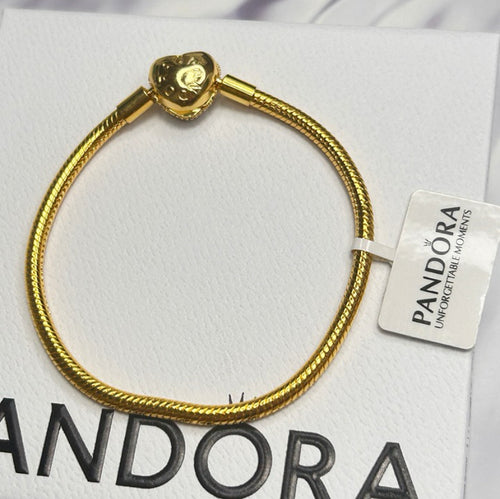 Gold Tone Heart Charm Bracelet